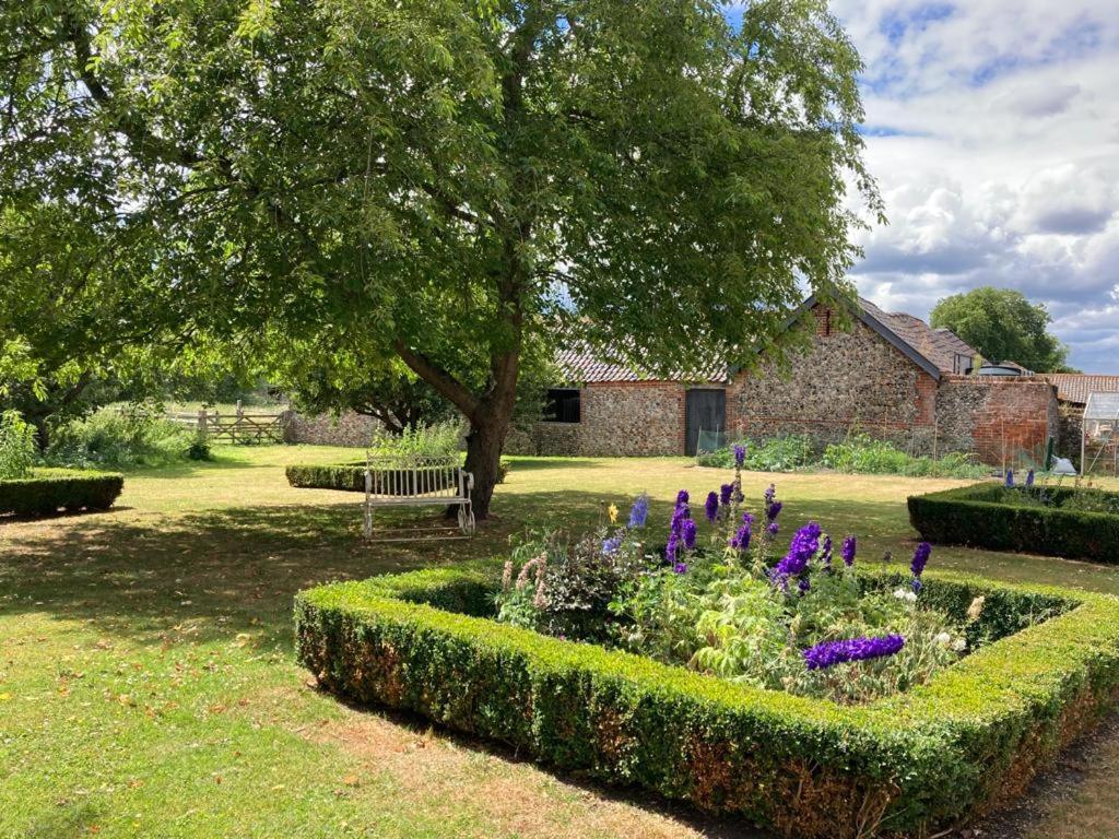 Grange Farm Bed & Breakfast Thetford Exterior photo